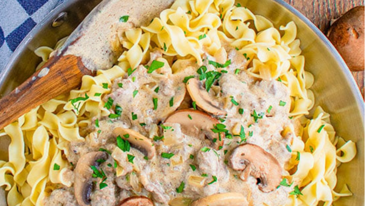 beef stroganoff with mushrooms and hamburger meat. great hamburger pasta dishes